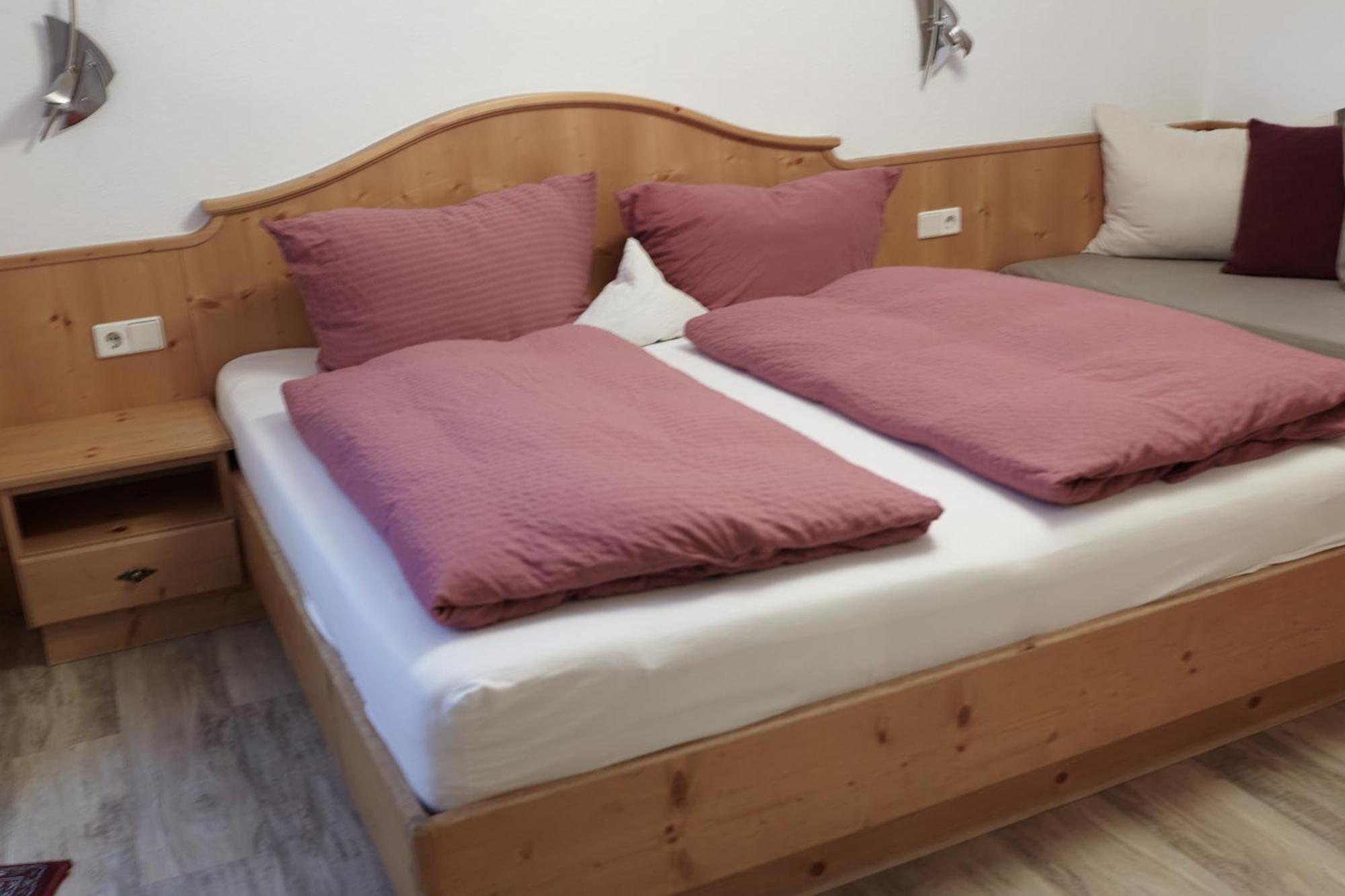 Hotel Haus Sepp Gruber Sankt Anton am Arlberg Pokoj fotografie